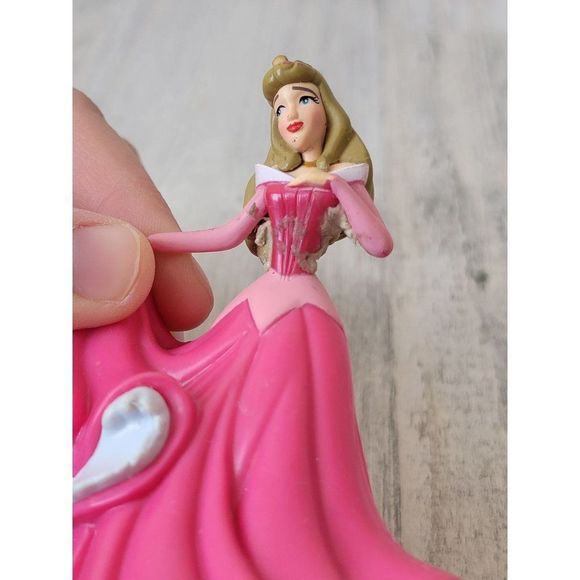 Sleeping Beauty AS IS Aurora pink dress Disney toy figure - Picture 3 of 6